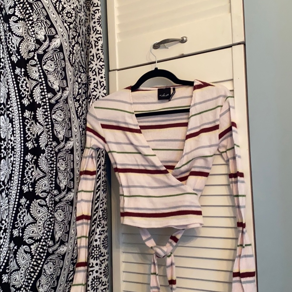 Wrap long sleeve shirt